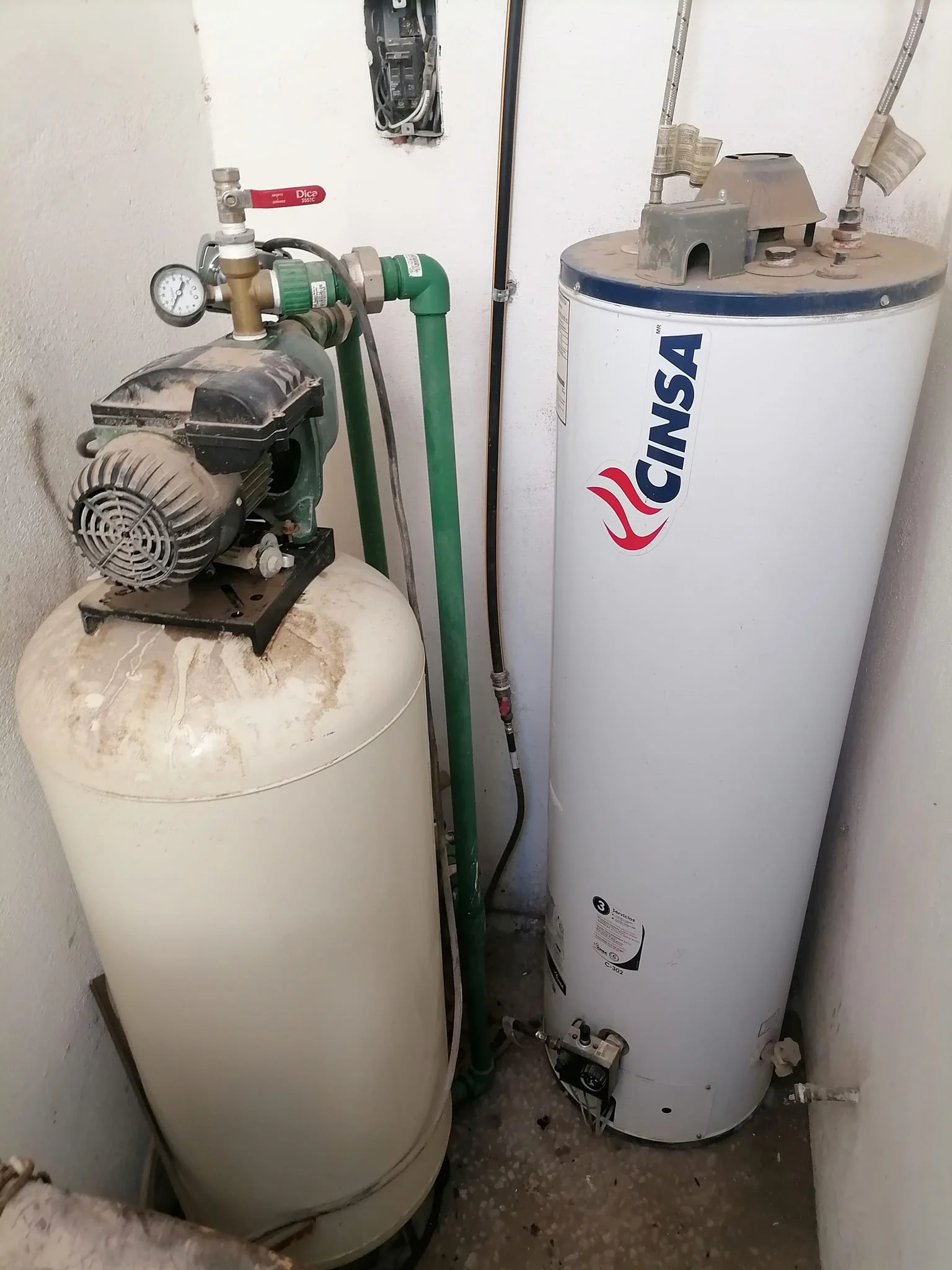 calentador-y-un-hidroneumatico